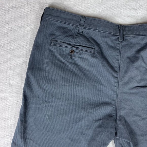 Docker's Shorts Mens W42 Gray Chino Flat Front Casual Golf Outdoors Cotton - Picture 7 of 8